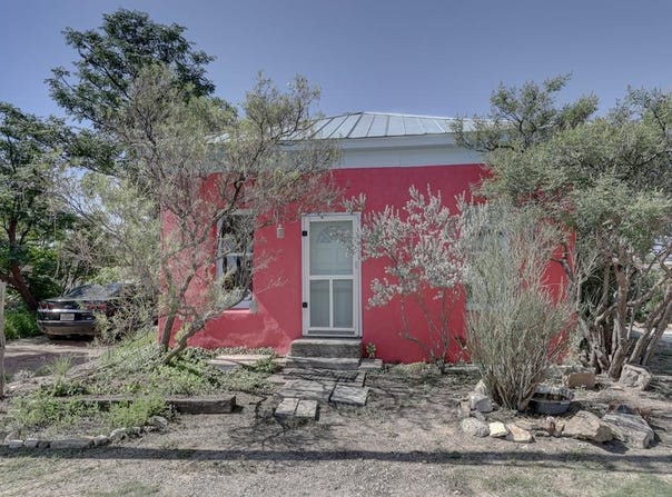 106 SE 4th, Marathon, TX 79842