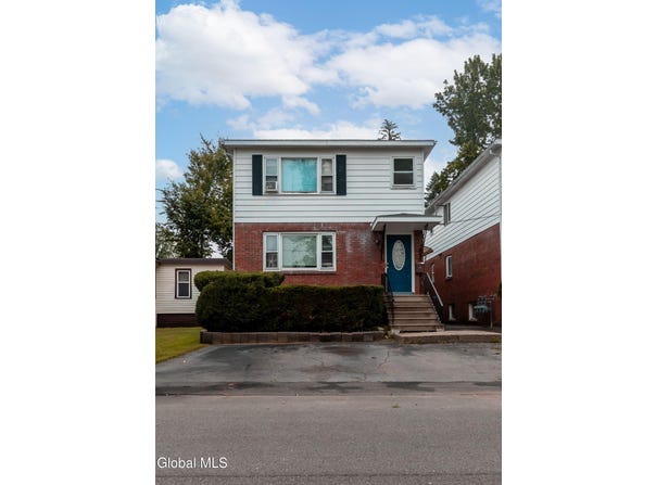 53 Pleasantview Avenue, Albany, NY 12203
