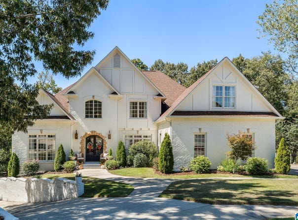 2301 LONGLEAF WAY, VESTAVIA HILLS, AL 35243