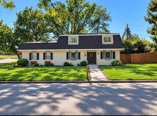 701 Angus Valley Drive, Rolla, MO 65401