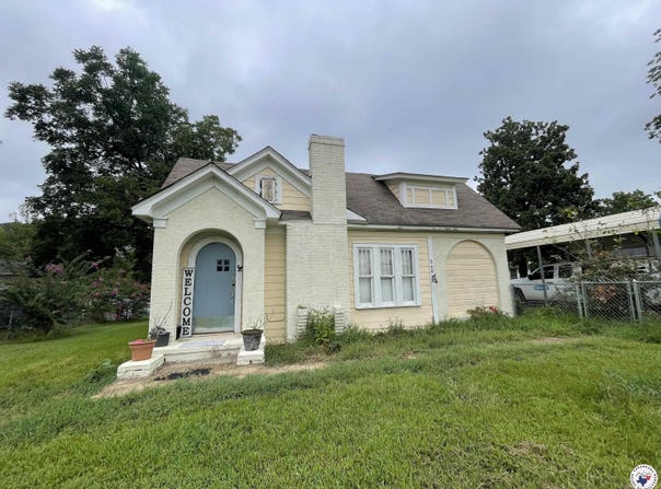 348 Broadway, Maud, TX 75567