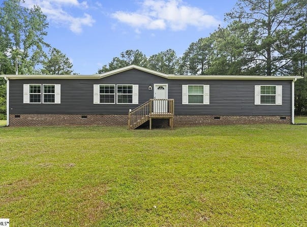 210 whitten Road, Waterloo, SC 29384