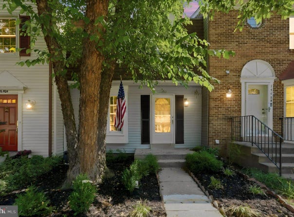 14462 FOUR CHIMNEY Drive, CENTREVILLE, VA 20120