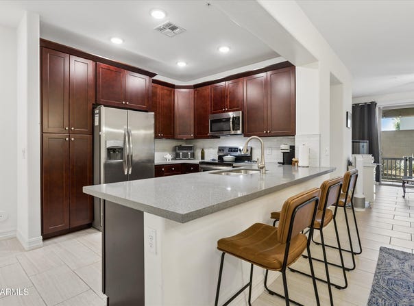 7820 E BASELINE Road, Mesa, AZ 85209