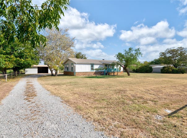 508 W 17th Street, Cisco, TX 76437