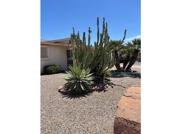 1379 S GRAND Drive, Apache Junction, AZ 85120
