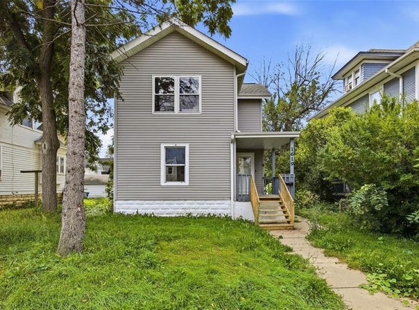 1619 5th Avenue SE, Cedar Rapids, IA 52403