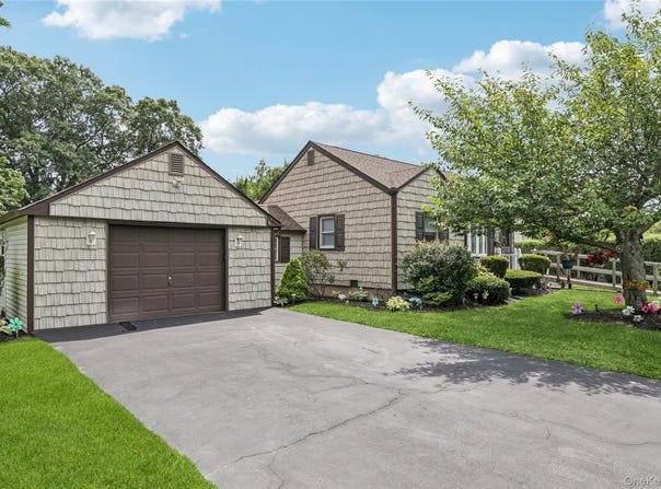 62 Sharp Street, Patchogue, NY 11772