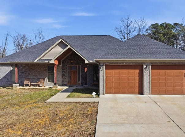 21650 Pleasant Drive, Hensley, AR 72065