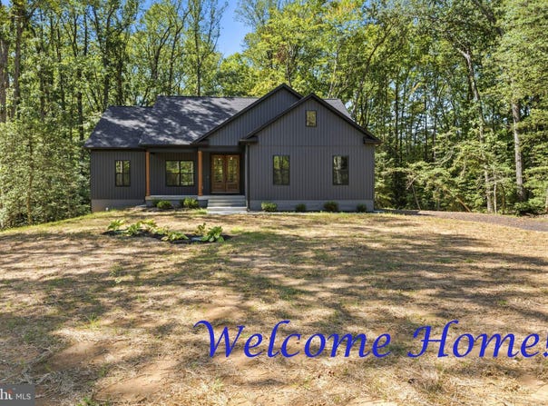 8138 WINDSOR DR., KING GEORGE, VA 22485