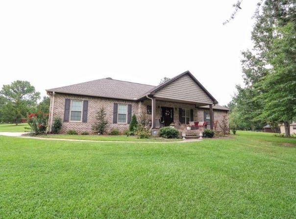 158 Daniel, Tupelo, MS 38801