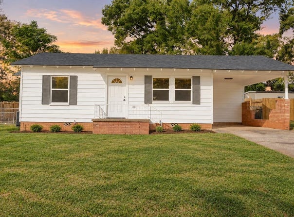 318 Woodlawn Dr, Longview, TX 75604