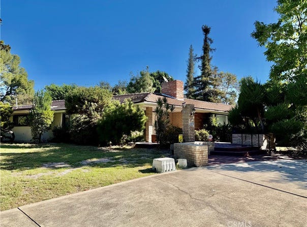 3505 E California Boulevard, Pasadena, CA 91107
