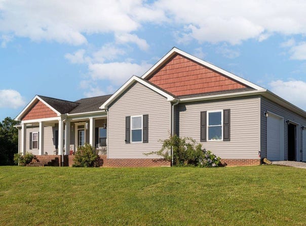 913 Jr Lane, Clay, KY 42404