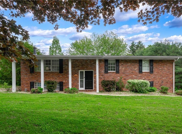 400 Cherokee, Butler, PA 16001