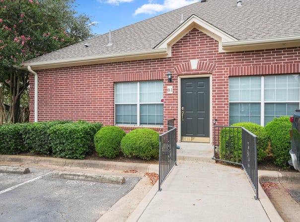 5515 DAVIS Ln, Austin, TX 78749
