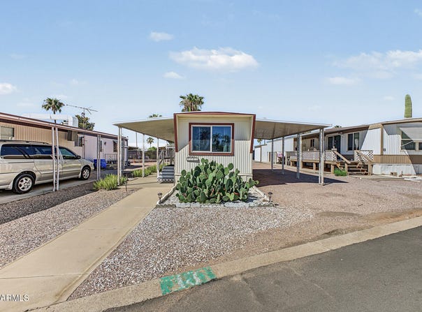 1050 E BROADWAY Avenue, Apache Junction, AZ 85119