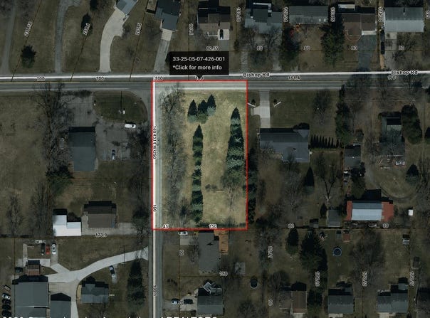 Bishop Road, Lansing, MI 48911