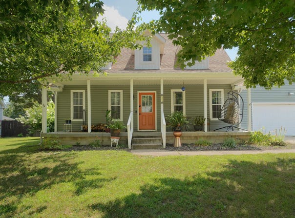 1925 Redbird Drive, Webb City, MO 64870