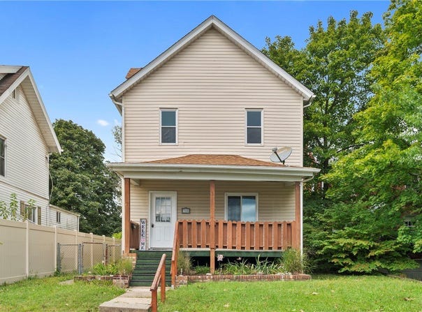 709 Short St, Irwin, PA 15642