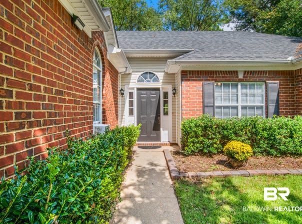 117 Geneva Drive, Daphne, AL 36526