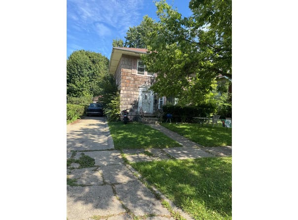 1106 Copeman Boulevard, Flint, MI 48504