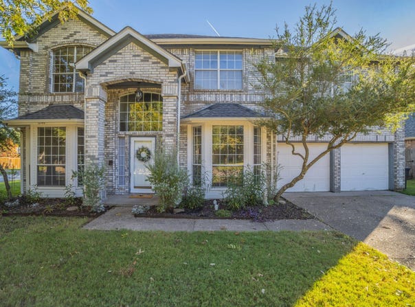 1240 Trinity Drive, Benbrook, TX 76126