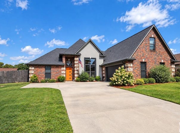 1903 Razorback Drive, Texarkana, AR 71854