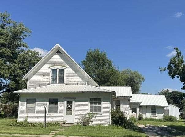 205 N Hamilton Street, Keota, IA 52248