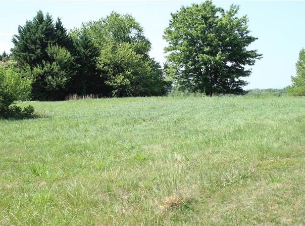 1085 Old Highway 21, State Road, NC 28676