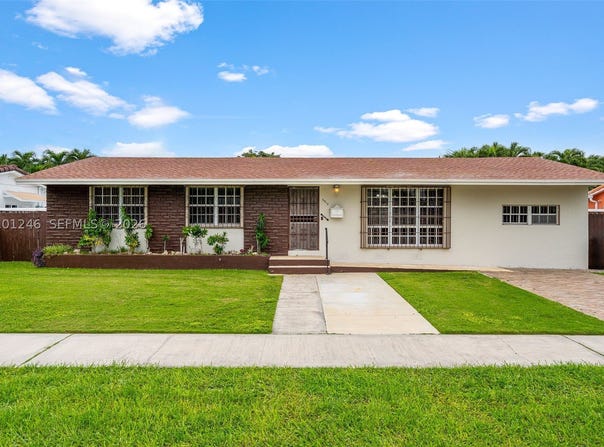 8810 SW 54th Ter, Miami, FL 33165
