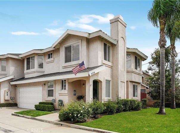 2239 Pacific Avenue, Costa Mesa, CA 92627