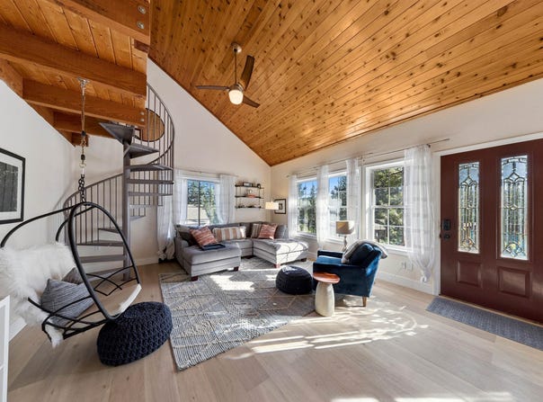 12491 Northwoods Boulevard #1, Truckee, CA 96161