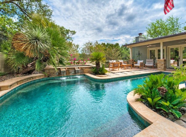 813 Sunfish St, Lakeway, TX 78734