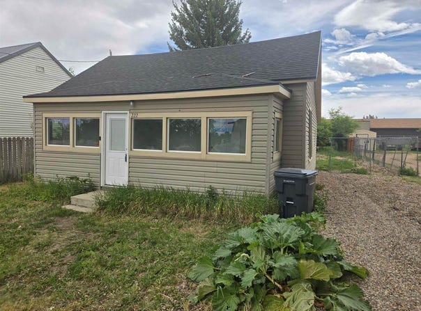 222 County Road, Evanston, WY 82930