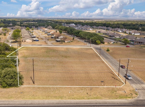 100 Kettler Drive, Robinson, TX 76706