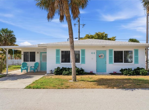 1977 BEACH Road, ENGLEWOOD, FL 34223