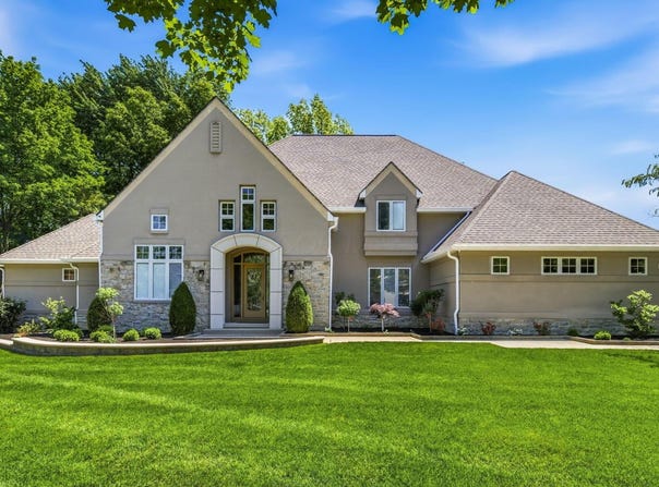 8432 Tartan Fields Drive, Dublin, OH 43017