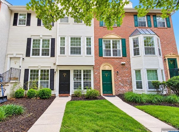 1248 Mulberry Drive, Mahwah, NJ 07430
