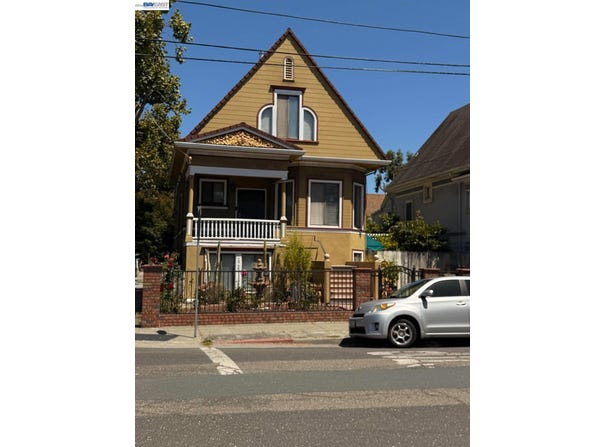 1722 Bay, Alameda, CA 94501