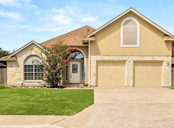 2136 STONECREST PATH, New Braunfels, TX 78130