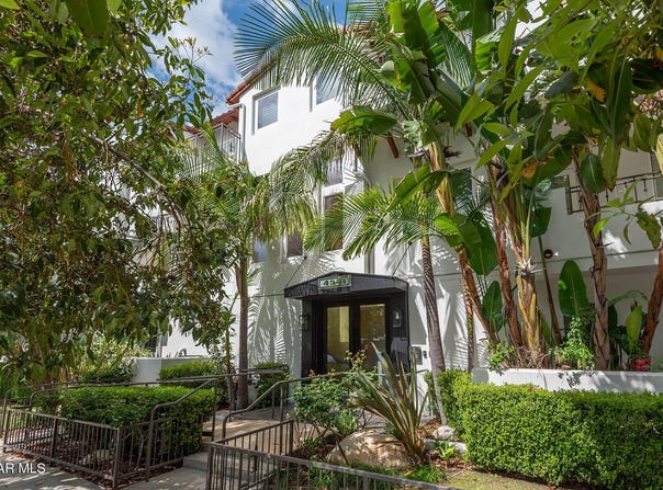 4541 Colfax Avenue, Studio City, CA 91602