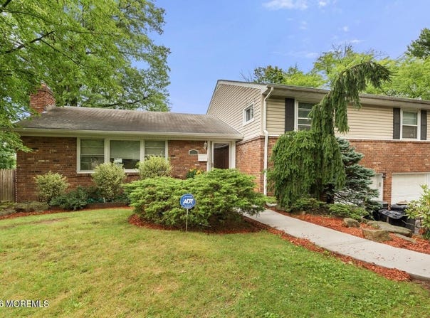 29 Devonshire Terrace, West Orange, NJ 07052