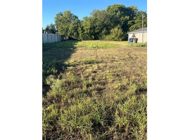 835 E 3rd Street, Lancaster, TX 75146