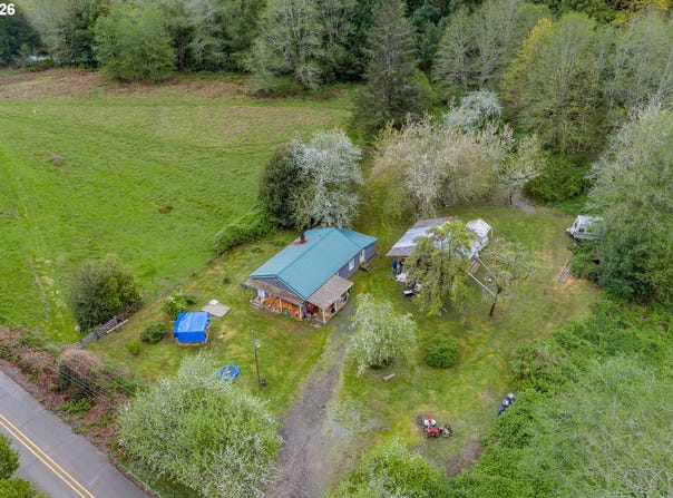 61565 FAIRVIEW Rd, Coquille, OR 97423