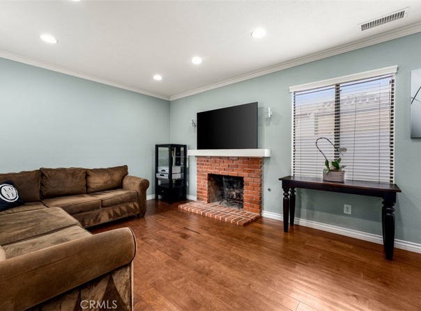 939 W 19th, Costa Mesa, CA 92627