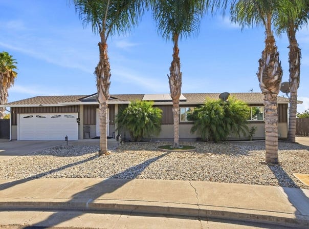 916 Sylvia ST, GUSTINE, CA 95322