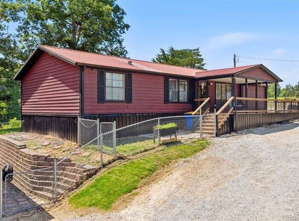 49 Reynolds Road, Bee Spring, KY 42207