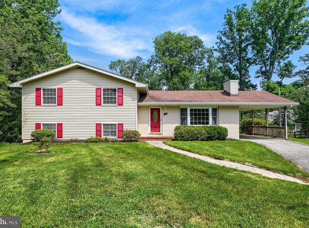 304 PINE Circle, SEVERNA PARK, MD 21146
