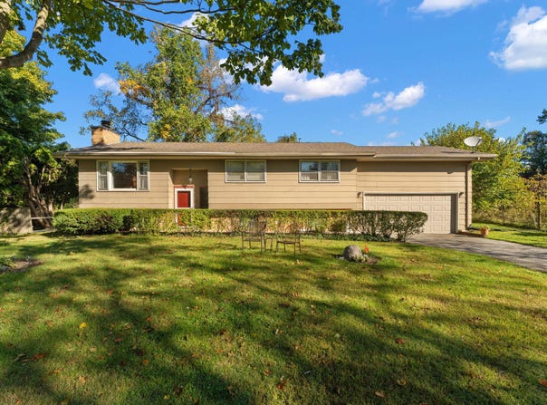 35 E 900 N, Chesterton, IN 46304